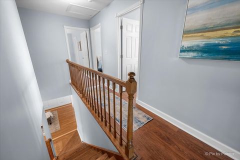 Tiny photo for 1425 Iris Avenue, Carol Stream, IL 60188 (MLS # 12622924)