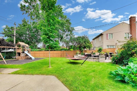 Tiny photo for 2004 Newton Avenue, Park Ridge, IL 60068 (MLS # 12729914)