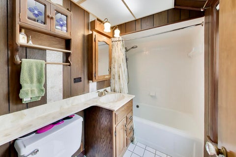 Tiny photo for 2004 Newton Avenue, Park Ridge, IL 60068 (MLS # 12729914)