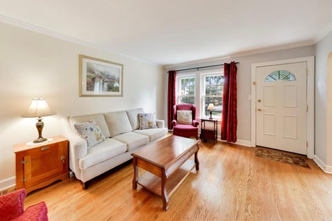 Tiny photo for 2004 Newton Avenue, Park Ridge, IL 60068 (MLS # 12729914)