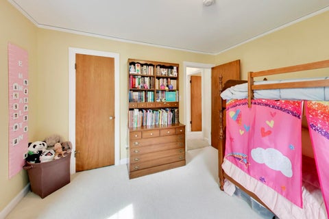 Tiny photo for 2004 Newton Avenue, Park Ridge, IL 60068 (MLS # 12729914)