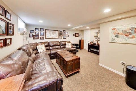Tiny photo for 2004 Newton Avenue, Park Ridge, IL 60068 (MLS # 12729914)