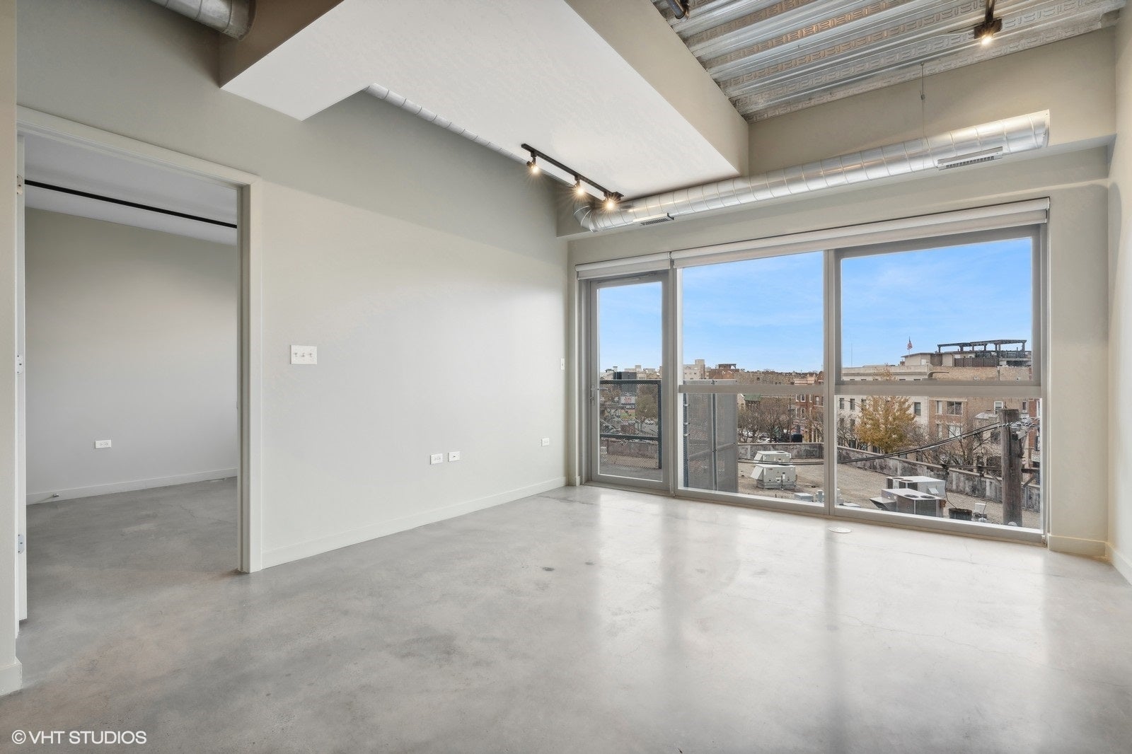 1241 N MILWAUKEE Avenue 403