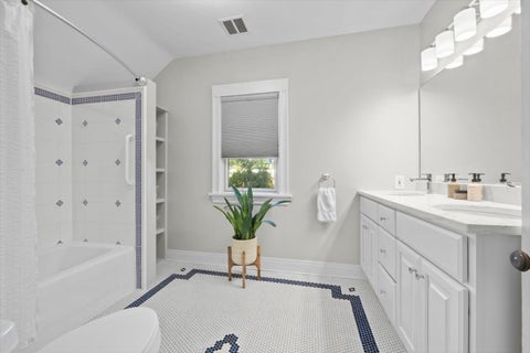 Tiny photo for 248 Wood Court, Wilmette, IL 60091 (MLS # 12736620)