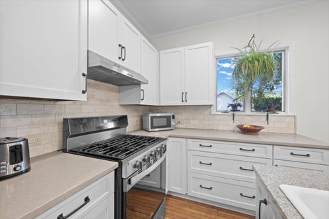 Tiny photo for 248 Wood Court, Wilmette, IL 60091 (MLS # 12736620)