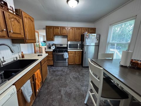 Tiny photo for 14602 Kenton Avenue, Midlothian, IL 60445 (MLS # 12460733)