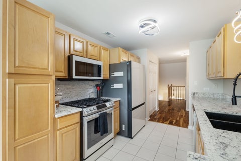 Tiny photo for 14547 Club Circle Drive, Oak Forest, IL 60452 (MLS # 12774025)