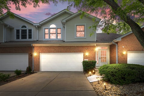Photo of 14547 Club Circle Drive, Oak Forest, IL 60452 (MLS # 12774025)