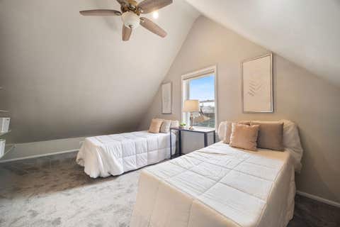 Tiny photo for 4914 W Warwick Avenue, Chicago, IL 60641 (MLS # 12686314)
