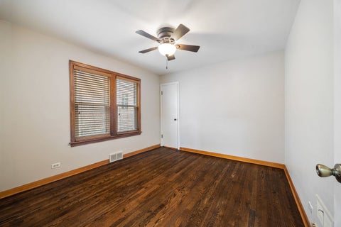 Tiny photo for 4914 W Warwick Avenue, Chicago, IL 60641 (MLS # 12686314)