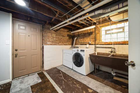 Tiny photo for 4914 W Warwick Avenue, Chicago, IL 60641 (MLS # 12686314)