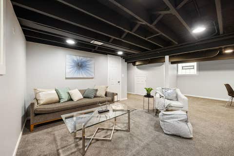Tiny photo for 4914 W Warwick Avenue, Chicago, IL 60641 (MLS # 12686314)
