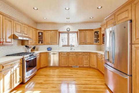 Tiny photo for 201 S Mitchell Avenue, Arlington Heights, IL 60005 (MLS # 12542430)