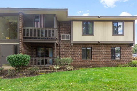 Tiny photo for 566 Somerset Lane #4, Crystal Lake, IL 60014 (MLS # 12760952)