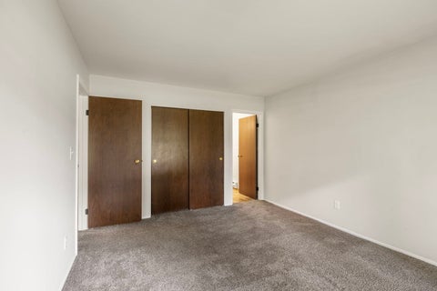 Tiny photo for 566 Somerset Lane #4, Crystal Lake, IL 60014 (MLS # 12760952)