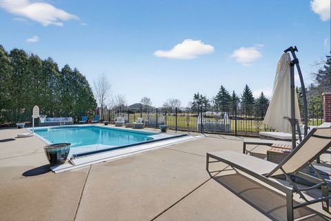 Tiny photo for 9315 N Muirfield Drive, Lakewood, IL 60014 (MLS # 12589415)