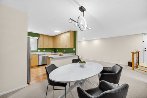 Tiny photo for 1038 Harbour Court #2A, Wheeling, IL 60090 (MLS # 12495468)