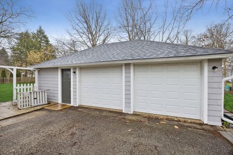 Tiny photo for 806 Walnut Street, Batavia, IL 60510 (MLS # 12596248)