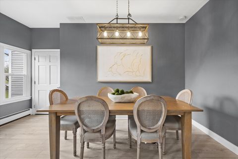 Tiny photo for 806 Walnut Street, Batavia, IL 60510 (MLS # 12596248)