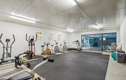 Tiny photo for 1S045 Spring Road #1D, Oakbrook Terrace, IL 60181 (MLS # 12527158)