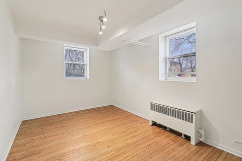 Tiny photo for 5325 N Francisco Avenue #G, Chicago, IL 60625 (MLS # 12586000)