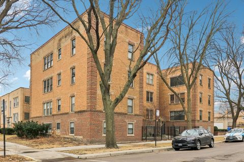 Photo of 5325 N Francisco Avenue #G, Chicago, IL 60625 (MLS # 12586000)