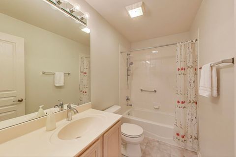 Tiny photo for 4226 Henry Way, Northbrook, IL 60062 (MLS # 12417051)