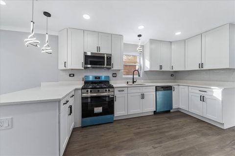 Tiny photo for 4740 S Rockwell Street, Chicago, IL 60632 (MLS # 12595532)