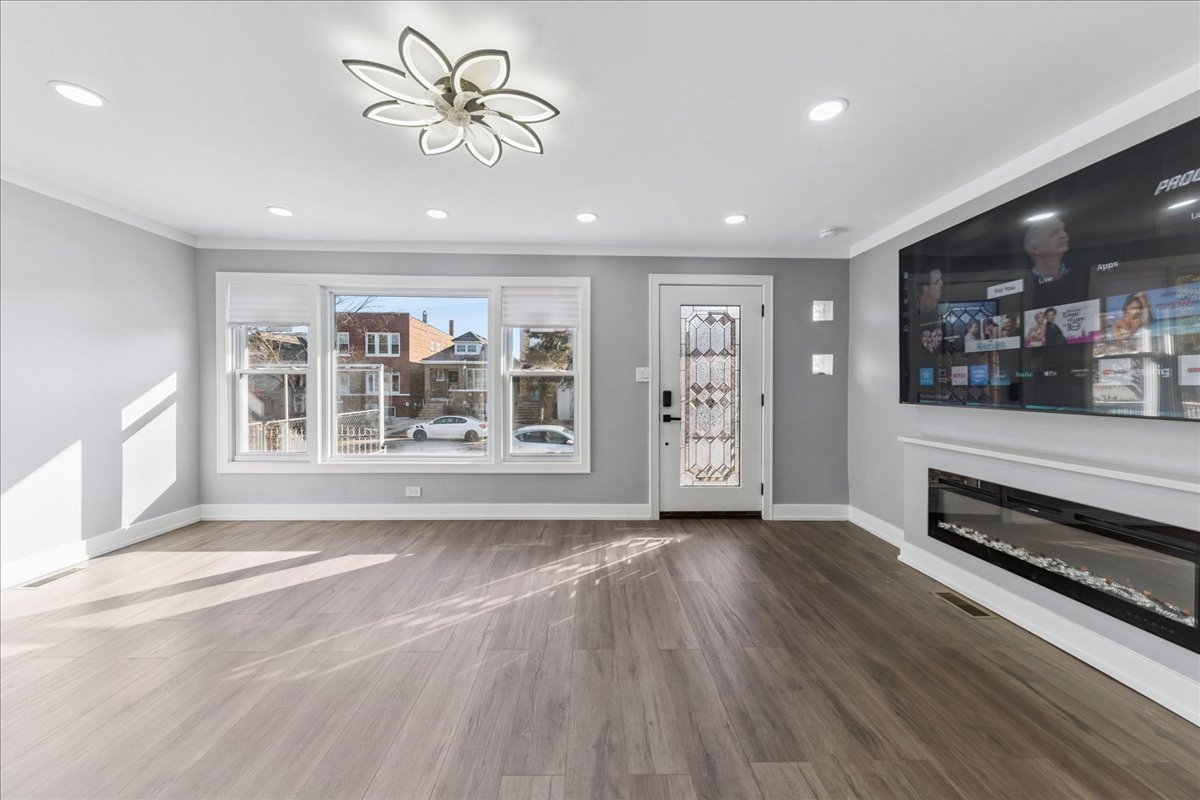 4740 S Rockwell Street