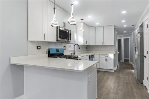 Tiny photo for 4740 S Rockwell Street, Chicago, IL 60632 (MLS # 12595532)