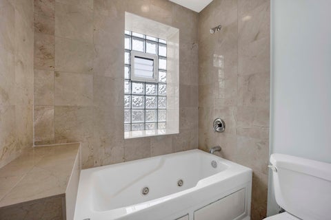 Tiny photo for 3408 W Sunnyside Avenue #3, Chicago, IL 60625 (MLS # 12755326)