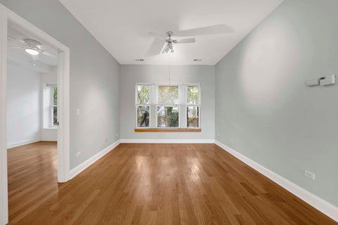 Tiny photo for 3408 W Sunnyside Avenue #3, Chicago, IL 60625 (MLS # 12755326)