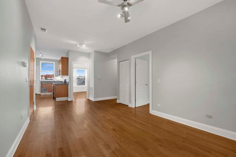Tiny photo for 3408 W Sunnyside Avenue #3, Chicago, IL 60625 (MLS # 12755326)