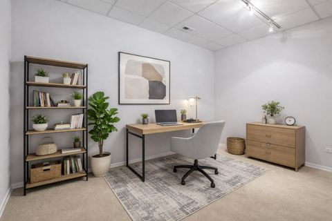 Tiny photo for 165 N CANAL Street #1414, Chicago, IL 60606 (MLS # 12595520)