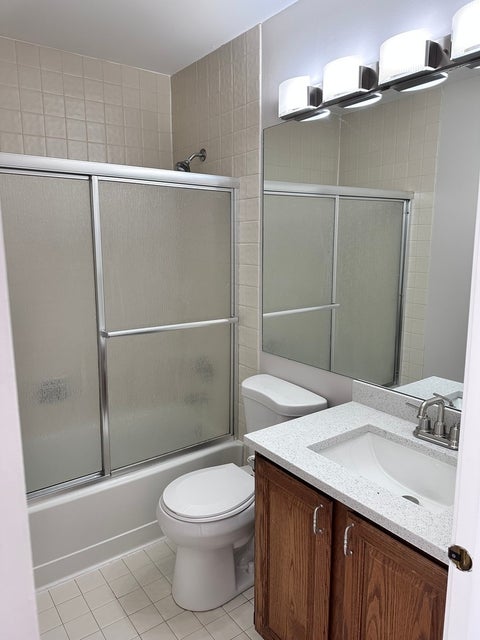 Tiny photo for 132 Golfview Drive, Glendale Heights, IL 60139 (MLS # 12780991)