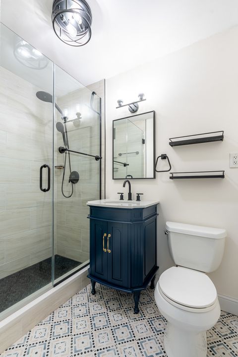 Tiny photo for 555 W Cornelia Avenue #512, Chicago, IL 60657 (MLS # 12620164)