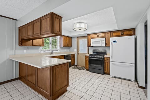 Tiny photo for 2417 Mayfair Drive, Joliet, IL 60433 (MLS # 12718687)