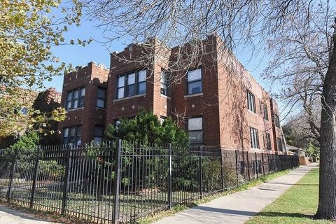 3301 N Harding Avenue 2S Chicago IL 60618