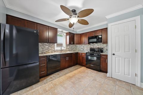 Tiny photo for 9535 S 54th Avenue #3N, Oak Lawn, IL 60453 (MLS # 12685020)