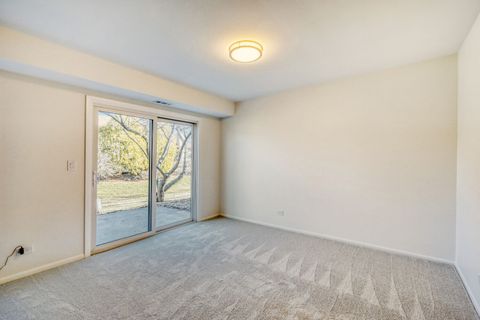 Tiny photo for 132 White Birch Lane, Westmont, IL 60559 (MLS # 12578885)