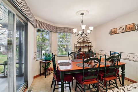 Tiny photo for 1923 SCHOMER Court #1923, Aurora, IL 60505 (MLS # 12509874)