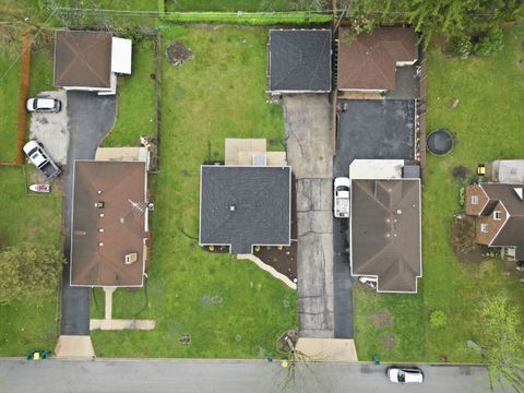 Tiny photo for 1520 Hosmer Street, Joliet, IL 60435 (MLS # 12619507)