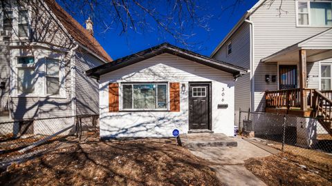 306 W 111th Street Chicago IL 60628