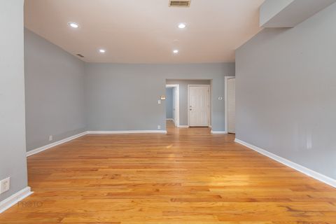 Tiny photo for 3100 W Argyle Street #G, Chicago, IL 60625 (MLS # 12491515)
