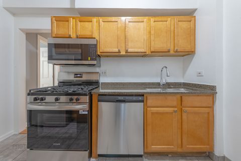 Tiny photo for 3100 W Argyle Street #G, Chicago, IL 60625 (MLS # 12491515)
