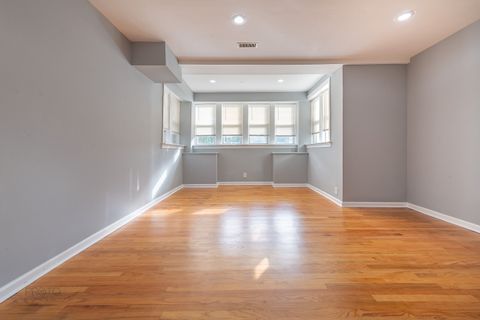 Tiny photo for 3100 W Argyle Street #G, Chicago, IL 60625 (MLS # 12491515)