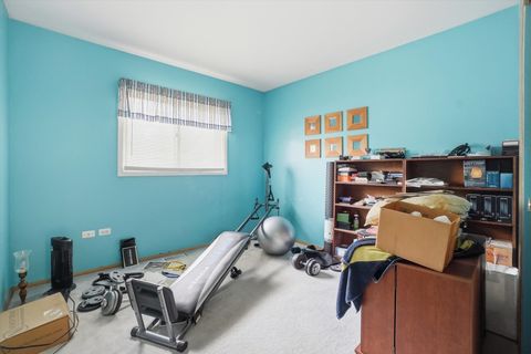 Tiny photo for 821 Killarney Pass Circle, Mundelein, IL 60060 (MLS # 12506531)