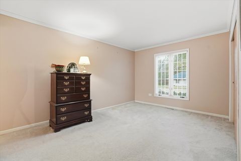 Tiny photo for 821 Killarney Pass Circle, Mundelein, IL 60060 (MLS # 12506531)