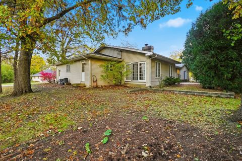 Tiny photo for 821 Killarney Pass Circle, Mundelein, IL 60060 (MLS # 12506531)