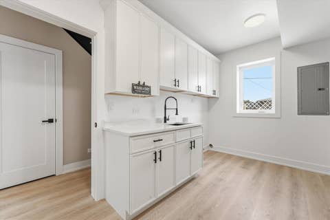 Tiny photo for 7744 W 81st Street, Bridgeview, IL 60455 (MLS # 12717727)